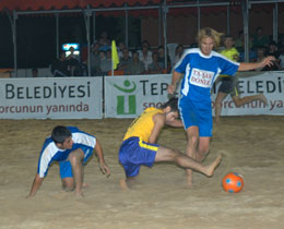 Garanti Plaj Futbolu Ligi Eskiehir Etabn Dnya Basn Yayn kazand