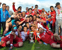 A2 Ligi Trkiye ampiyonu Kartalspor