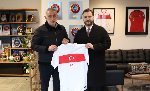 Orjinal boyutlar iin tklaynz