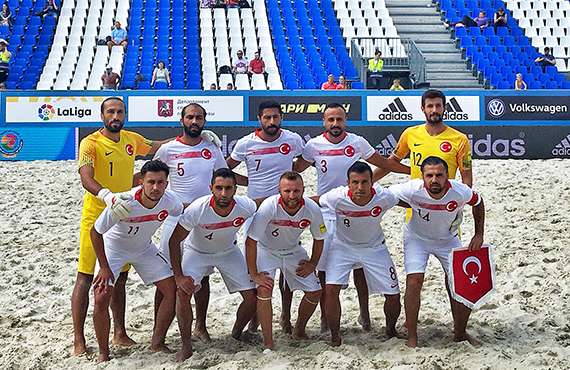 Beach Soccer National Team lost against Switzerland: 8-2