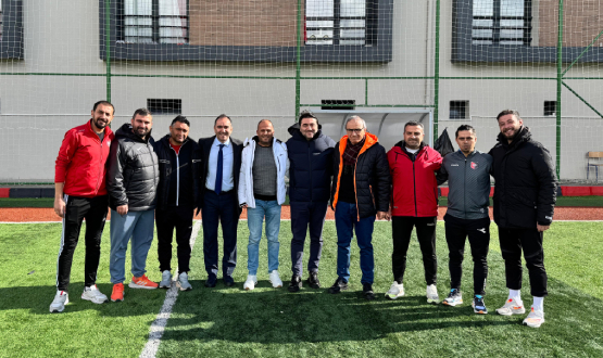 Futbol Geliim Direktr Emrah Bayraktar'n Kulp Ziyaretleri Devam Ediyor