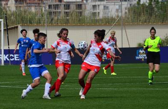 Turkcell Kadn Futbol Ligi balad