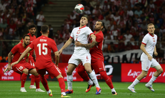 Polonya 1-0 Türkiye<br />
kinci Devre Oynanyor