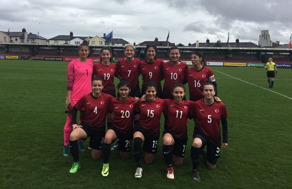 Women's U19 beat Republic of Ireland:   2-0