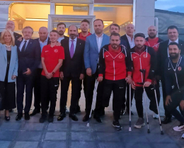 TFF Ynetimi, Ampute Futbol Mill Takm ile Bir Araya Geldi