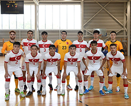 Futsal U19 Milli Takm, spanyaya malup oldu
