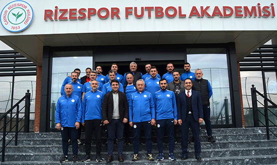 Futbol Geliim Direktr Emrah Bayraktar, Kulp Ziyaretlerini Srdryor