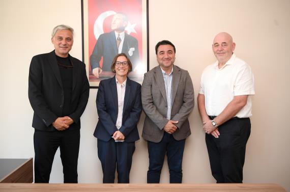 Orjinal boyutlar iin tklaynz