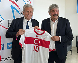 Lüksemburg-Türkiye resmi maç yemeği düzenlendi