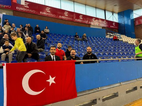Orjinal boyutlar iin tklaynz