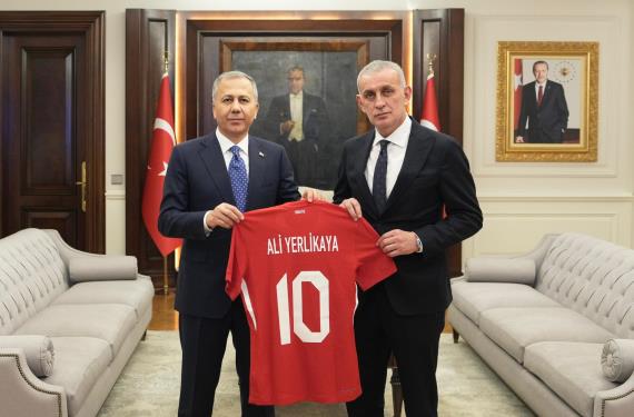 Orjinal boyutlar iin tklaynz