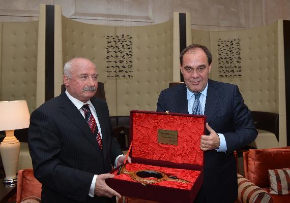 Orjinal boyutlar iin tklaynz