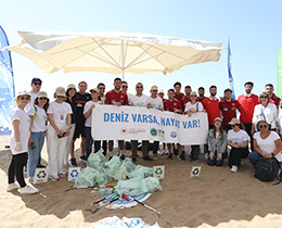 A ve eMillî Futbol Takımlarımız, kıyı temizliği aktivitesine katıldı
