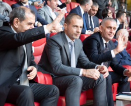 TFF President Hacosmanolu Watched Galatasaray - Elfsborg Match