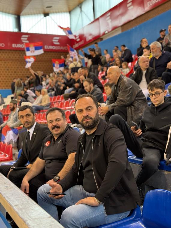 Orjinal boyutlar iin tklaynz