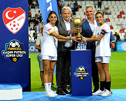 Turkcell Kadın Futbol Süper Ligi Finalinde şampiyon ALG Spor