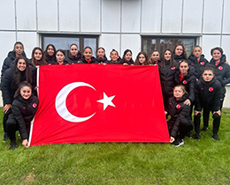 Kadn U19 Milli Takm, Cumhuriyet Bayramn Kutlad