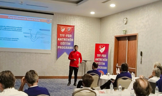 UEFA Pro Lisans Program Performans Ynetimi Modl Tamamland