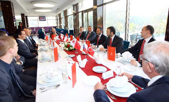 Orjinal boyutlar iin tklaynz