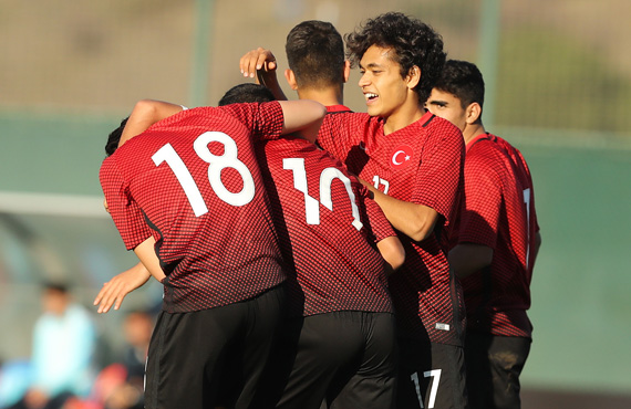 U16 Milli Takmmz, Azerbaycan' 6-0 yendi