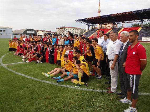 Orjinal boyutlar iin tklaynz