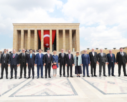 TFF Bakan Hacosmanolu ve Ynetim Kurulu yeleri, Atamzn Huzuruna kt