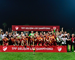 Elit U16 Liginde DG Sivassporu 3-1 yenen Galatasaray ampiyon oldu