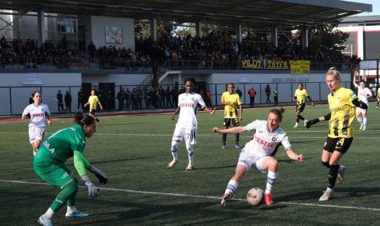 Turkcell Kadn Futbol Sper Ligi'nde Heyecan Devam Ediyor