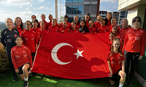 U17 Kz Mill Takmmz, Cumhuriyet Bayram'n Kutlad