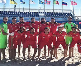 Beach Soccer National Team beat Germany: 6-3